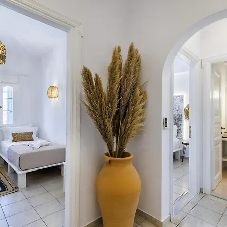 Ourania & Szkópelosz