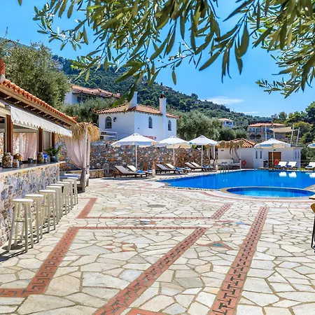 Ourania & Apartman Szkópelosz