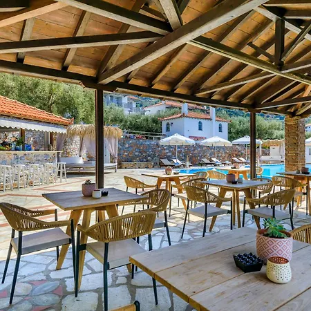 Ourania & Διαμέρισμα